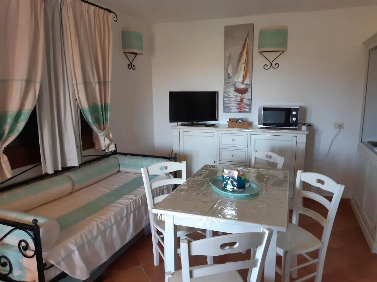 Mare & Mirice - Case Appartamenti Vacanza Aglientu Prázdninový dům
